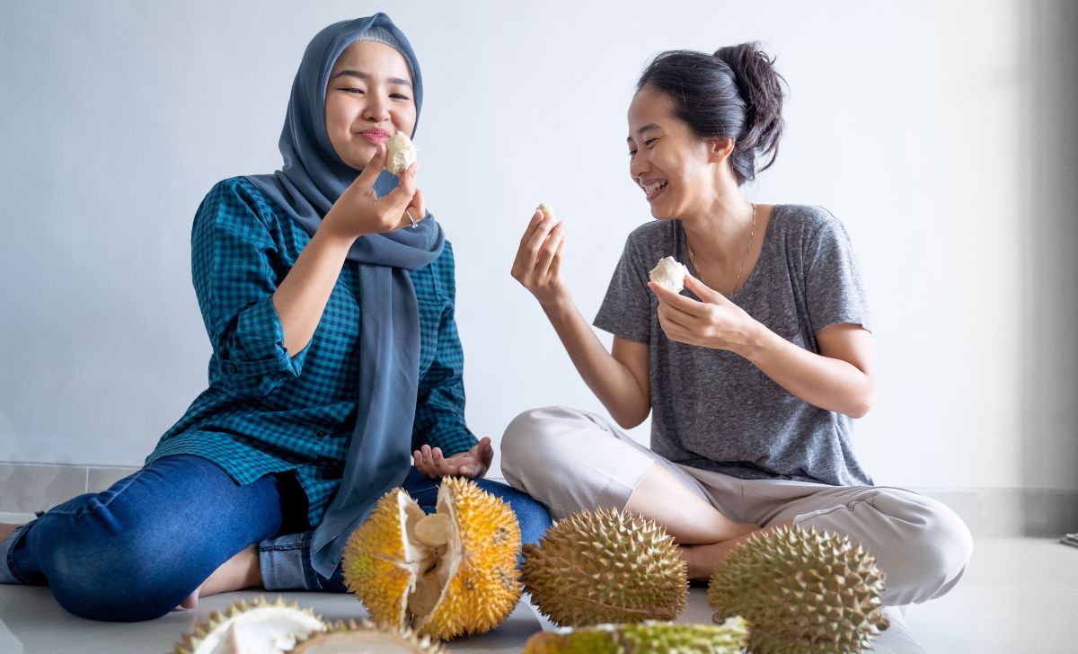 mimpi makan durian